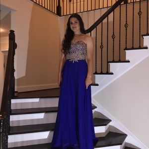 Prom dress